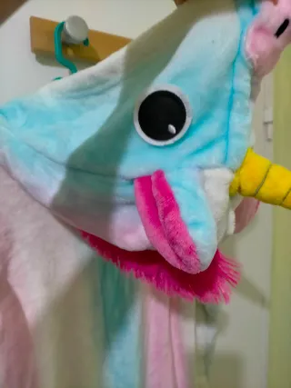 Kigurumi de unicornio con capucha Talla M