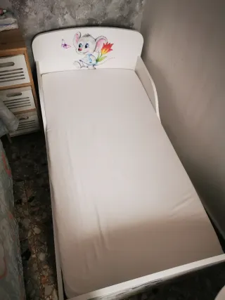 Cama infantil con dibujos de ratón 70×160 cm