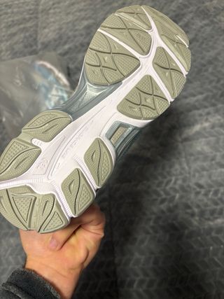 Zapatilla Asics Gel NY