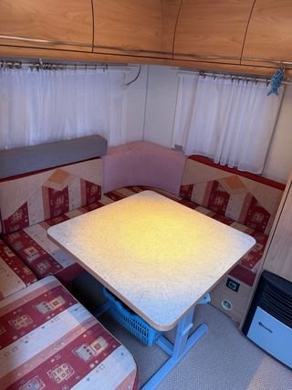 Caravana Burstner 2 ambientes con Mover autonoma