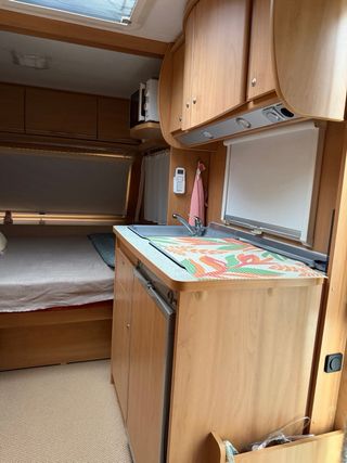 Caravana Burstner 2 ambientes con Mover autonoma