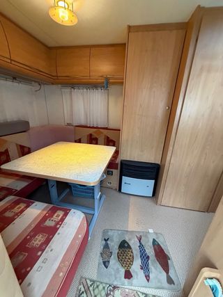 Caravana Burstner 2 ambientes con Mover autonoma