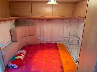 Caravana Burstner 2 ambientes con Mover autonoma