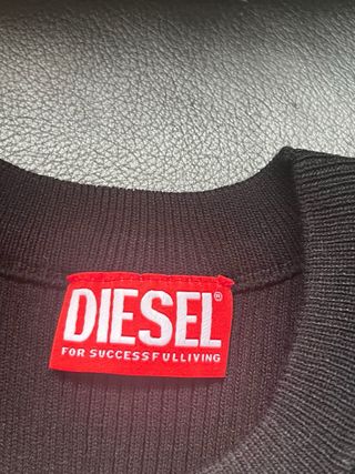 Top Diesel Negro Logo Ovalado