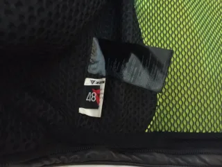 Mono de cuero Dainese Laguna Seca talla 48