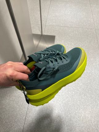 Zapatillas Zara Verde y Amarillo