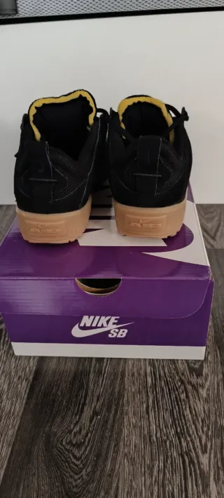 Nike SB Zapatillas Negras Marrones