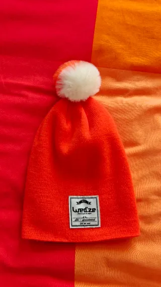 Gorro naranja invierno