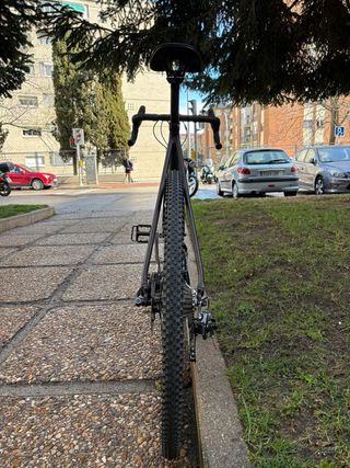 Bicicleta Gravel Rose Cross Negra