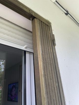 Puerta reja metálica extensible