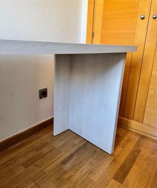 Mesa de estudio madera blanca