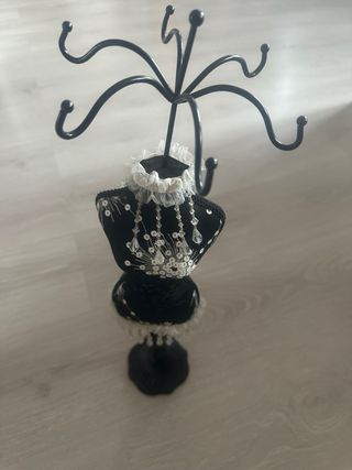 Expositores de Joyas por pieza Ver descripción.