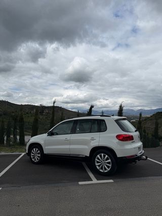 Volkswagen Tiguan 2014
