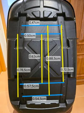 Cofre de techo negro brillante