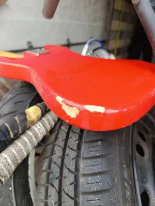 Guitarra Eléctrica Roja