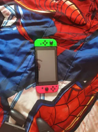 Nintendo Switch + 3 Juegos + Mando Pro