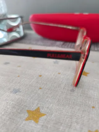 Montura/ Armazón de gafas, lentes negra y roja