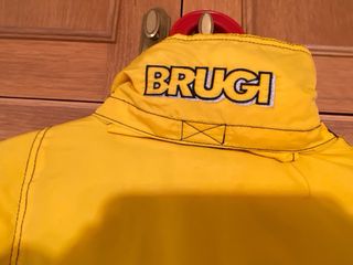 Mono de esquí BRUGI amarillo