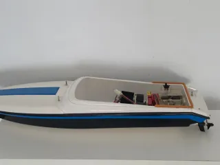 Traxxas Villain IV Lancha RC 1989 Caja