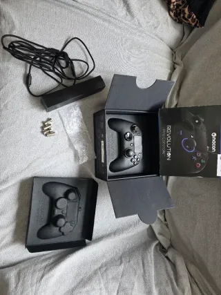 Mando Nacon Revolution Pro Controller PS4