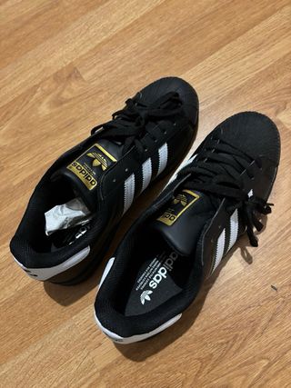 Adidas Superstar Negras Talla 44