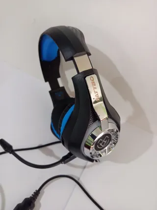 Cascos Gaming Tatybo XW1 RGB