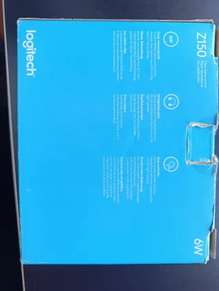 Altavoces Logitech Blancos y Negros