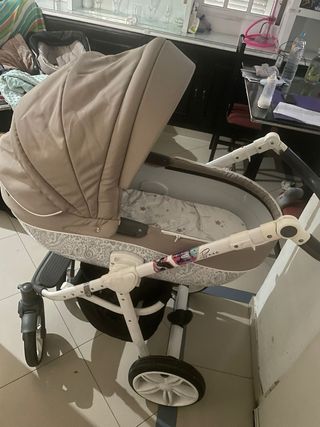 Carro de bebé con silla para coche