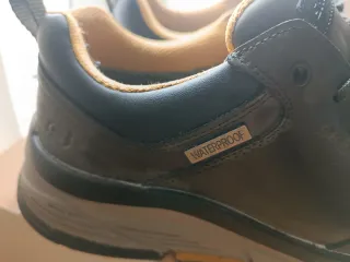 Zapatillas Skechers Waterproof Marrón/Verde Talla