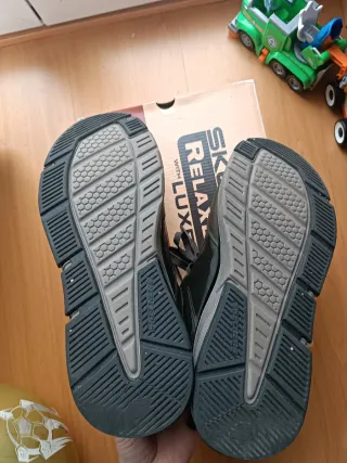 Zapatillas Skechers Waterproof Marrón/Verde Talla