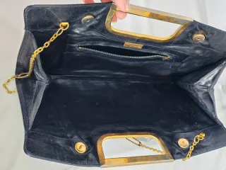 Pochette vintage anni 80 nera con dettagli oro