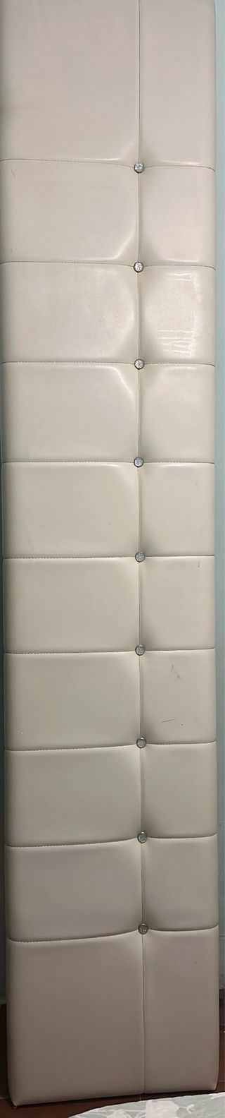 Cabecero de cama beige polipiel