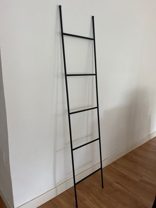 Perchero / Toallero Negro Metálico 160x36 cm