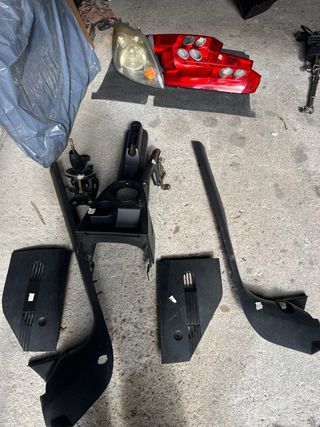 Consola Central Ford Fiesta 2005