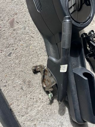 Consola Central Ford Fiesta 2005