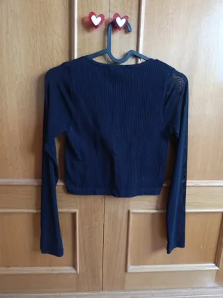 Top negro manga larga