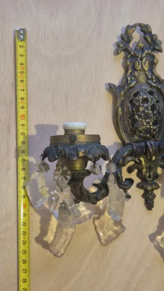 Aplique antiguo de bronce con cristales