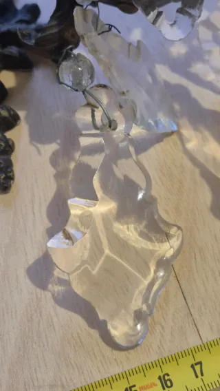 Aplique antiguo de bronce con cristales