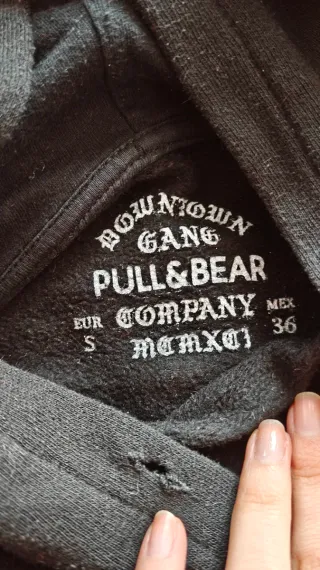 Sudadera Negra Pull and bear