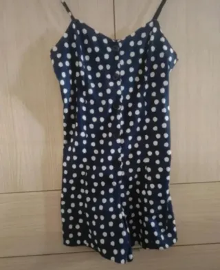 Mono azul con lunares blancos