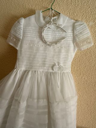 Vestido de comunión blanco. INCLUYE DIADEMA