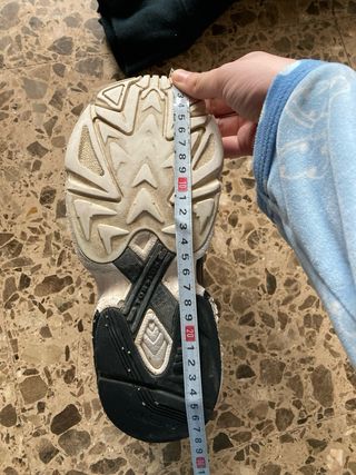 Zapatillas Adidas Falcon negras y verdes 38