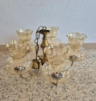 Lámpara de araña, de techo, dorada, cristal