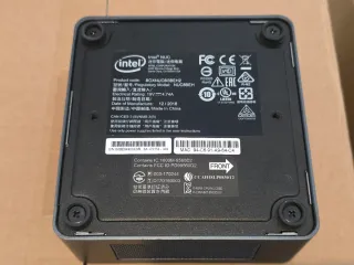 Intel NUC 8 Mini PC – i3 / 8GB / 120 Gb SSD