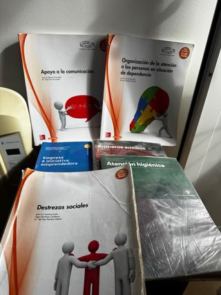 Libros de segundo de APSD