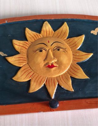 Perchero de madera Sol, Luna y Estrellas