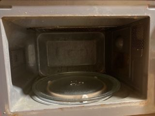 Microondas vintage rojo