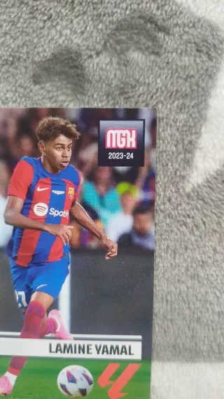 Megacracks 23-24 Lamine Yamal 108 bis