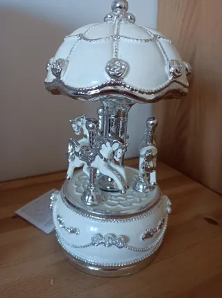 Carillon Giostra Cavalli Bianco e Argento