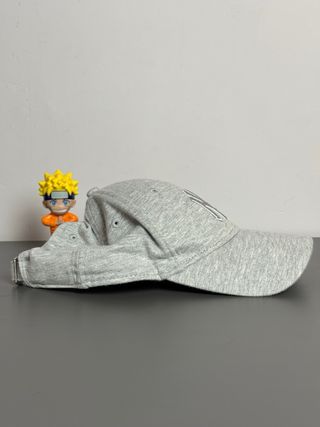 Gorra New Era Gris Talla S/M Unisex